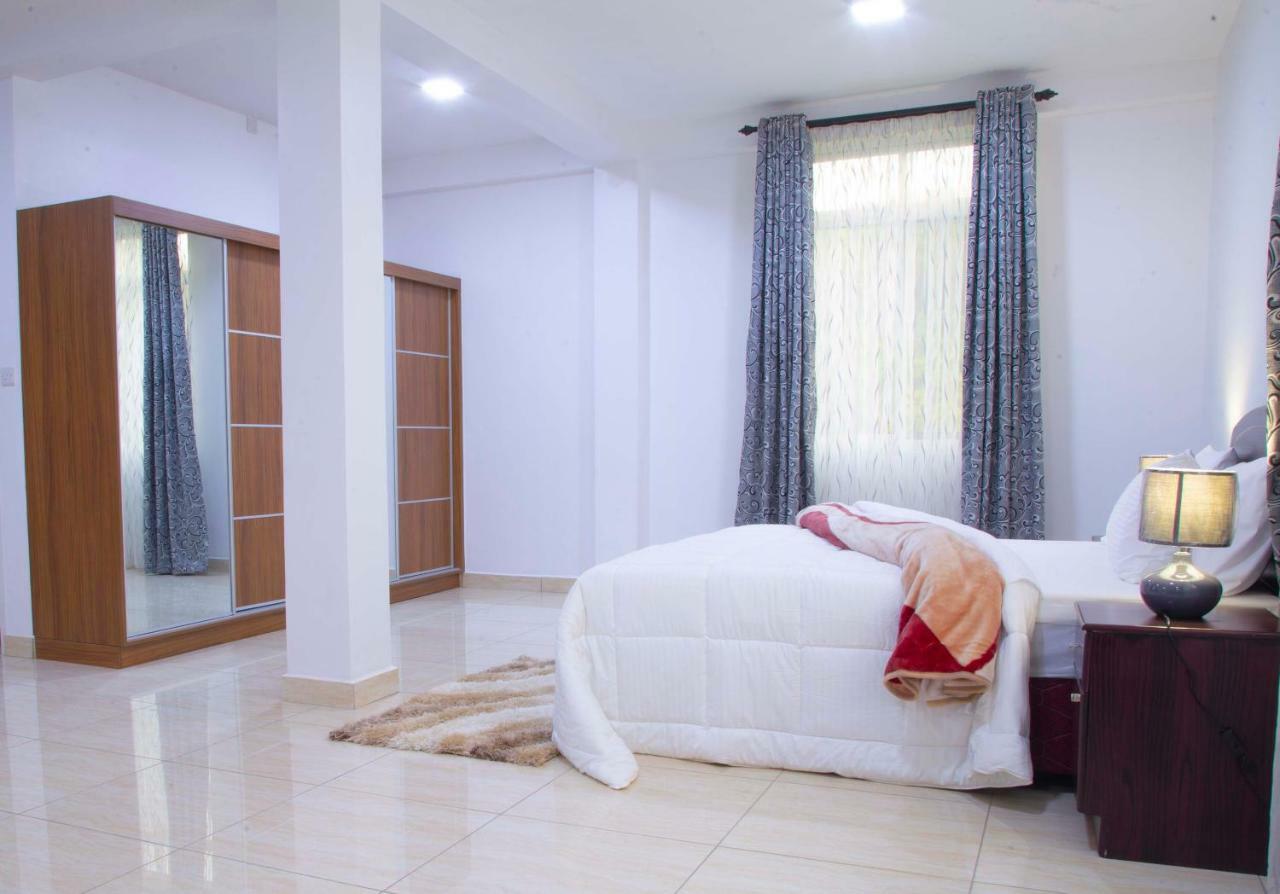 Two Mountains Lodge Arusha Bagian luar foto